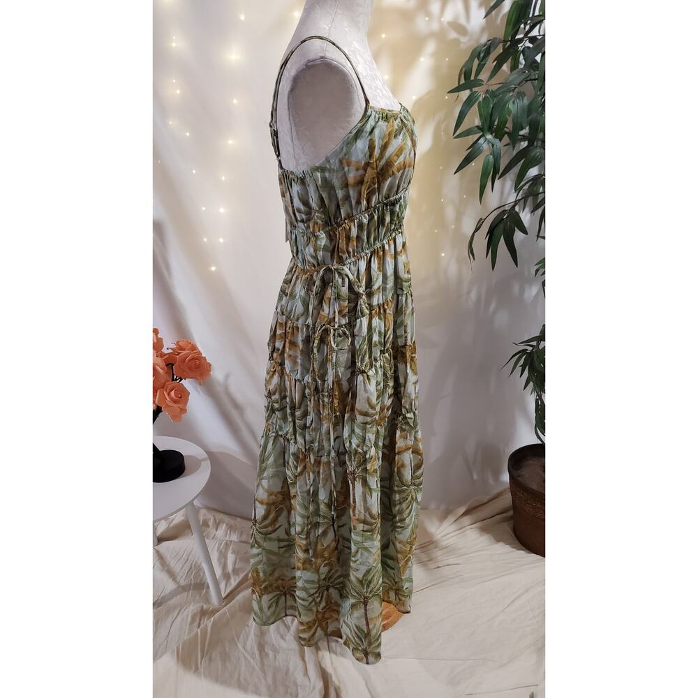 Moon River NWT Tropical Palm Tree Tiered Jungle Midi Dress Size M Hawaiian - Picture 3 of 16